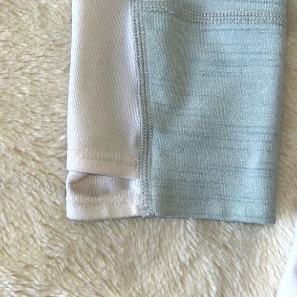 Athleta Half Zip, White/Gray, Size L - Picture 5 of 5